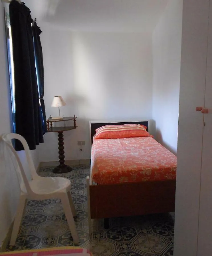 Appartamento Yellow House Trappeto